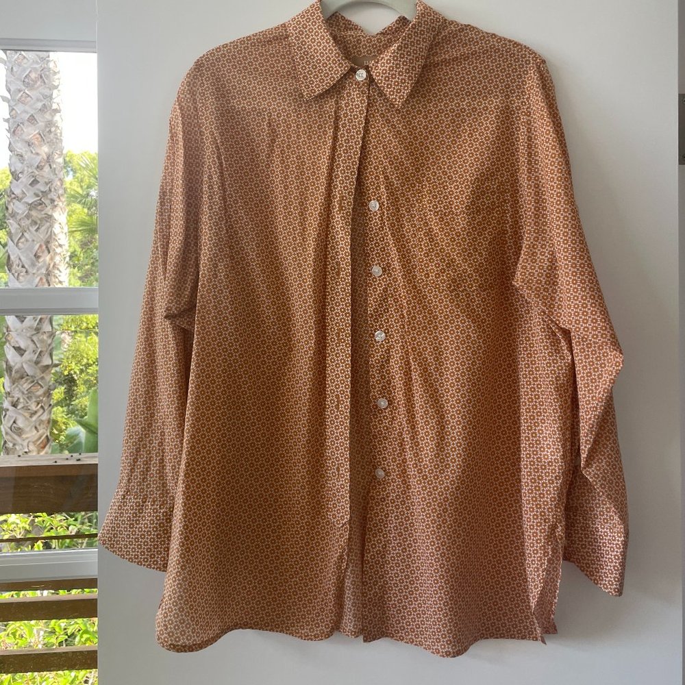 Ellen Tracy Button-Down, Long Sleeve Blouse in Orange Geometric Pattern, Size M